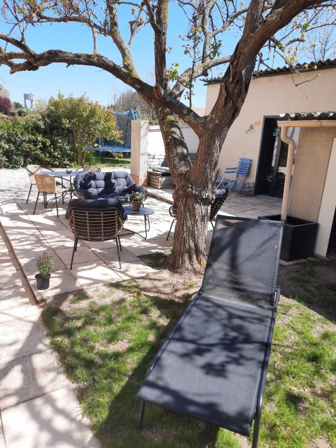 Le Clos Des Feugrais Saint-Aubin-lès-Elbeuf Eksteriør billede